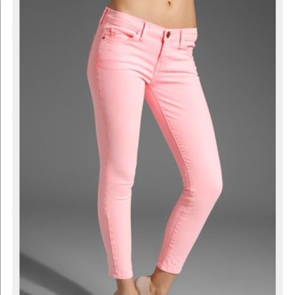 Current Elliot stiletto jean day glow pink -Size 28
